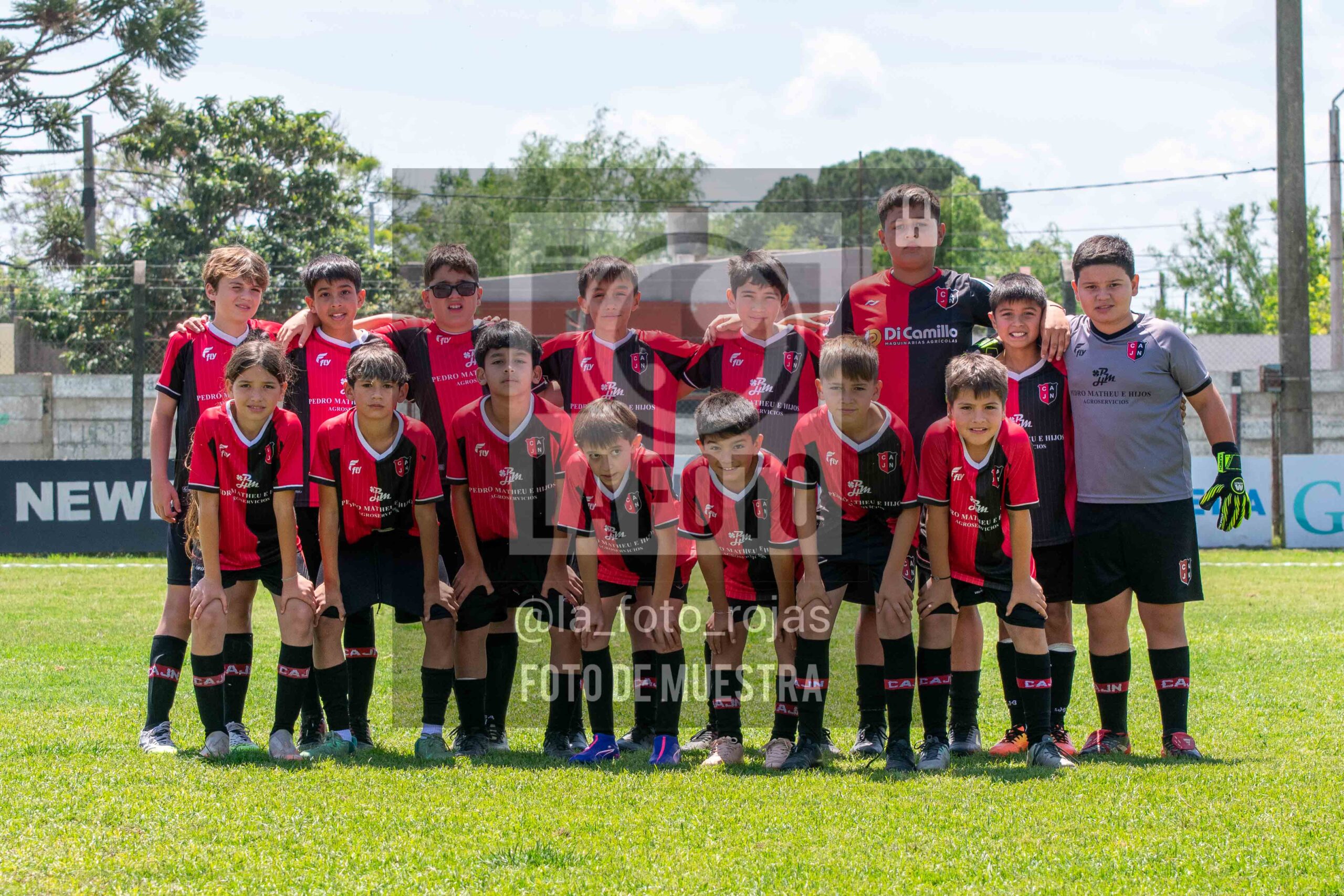 Fotografía 2014-NEW-HURA-1-scaled de NEWBERY - HURACAN / 2014