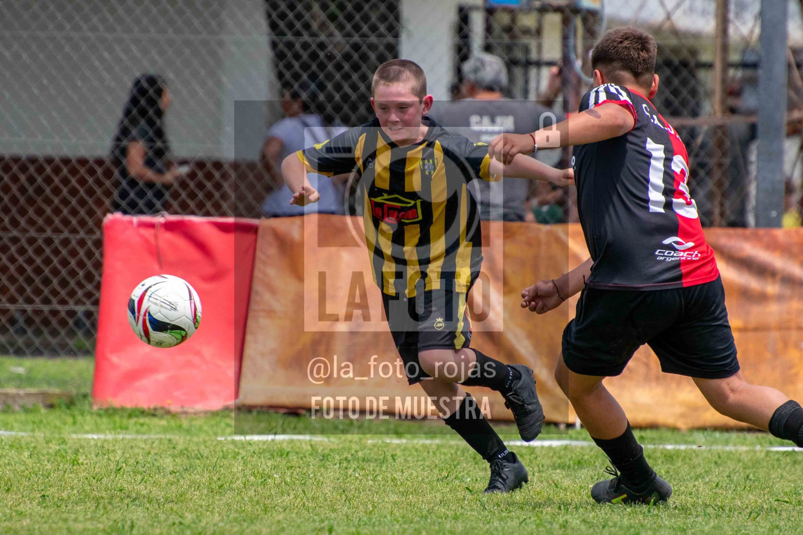 Fotografía 2014-NEW-HURA-116-scaled de NEWBERY - HURACAN / 2014