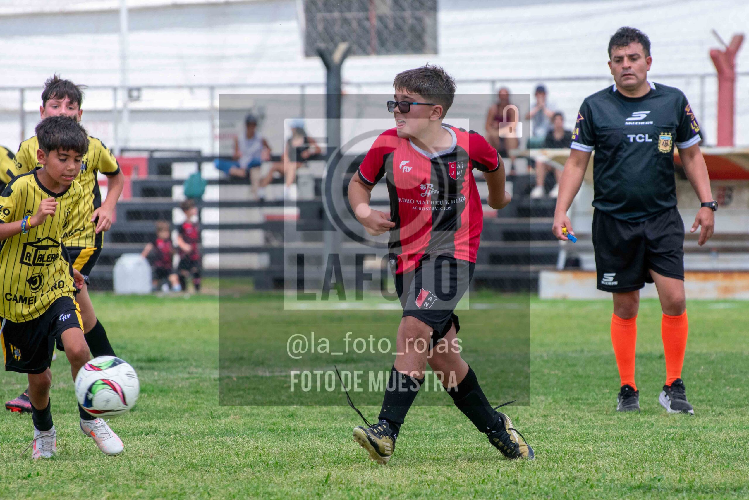 Fotografía 2014-NEW-HURA-120-scaled de NEWBERY - HURACAN / 2014