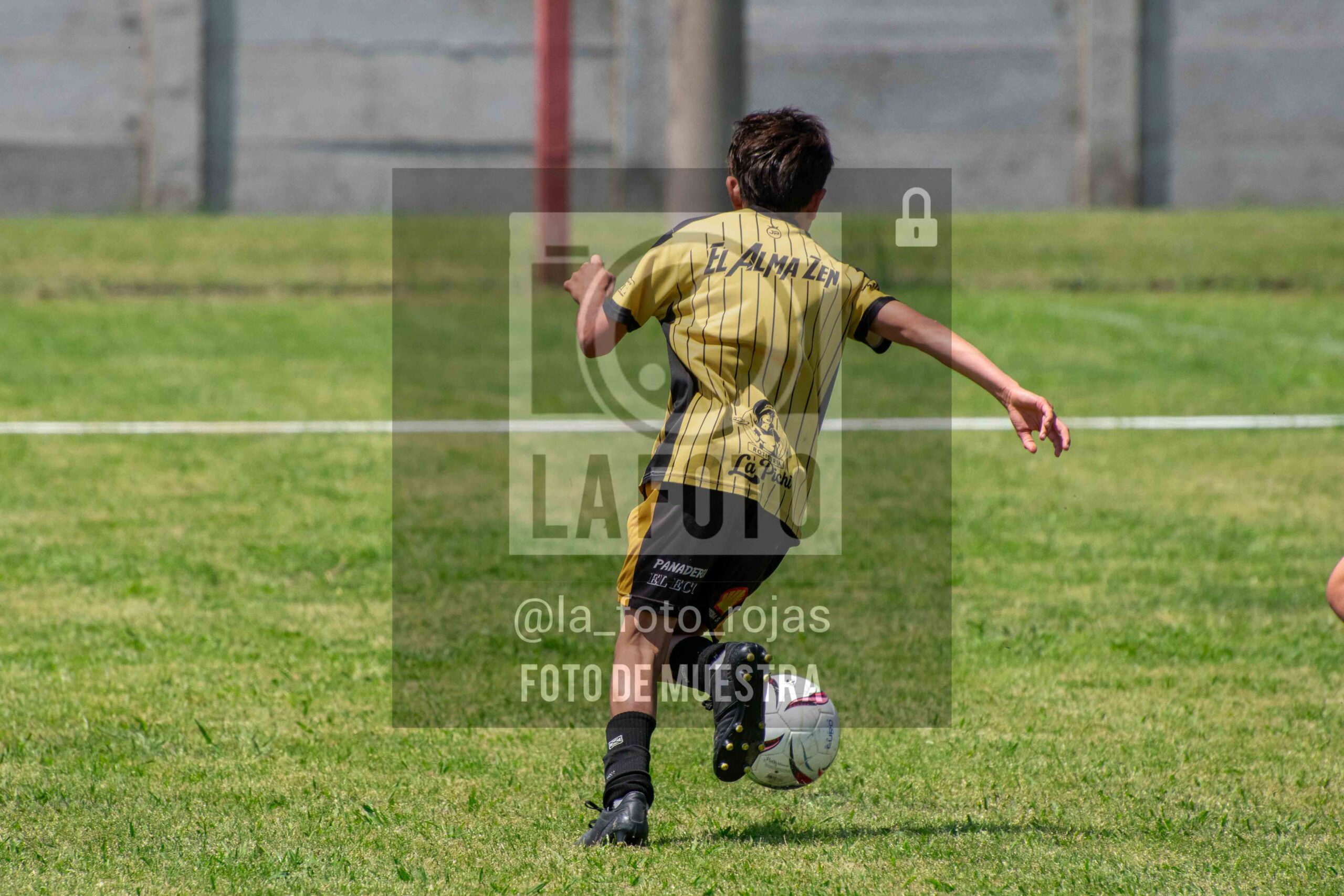 Fotografía 2014-NEW-HURA-43-scaled de NEWBERY - HURACAN / 2014