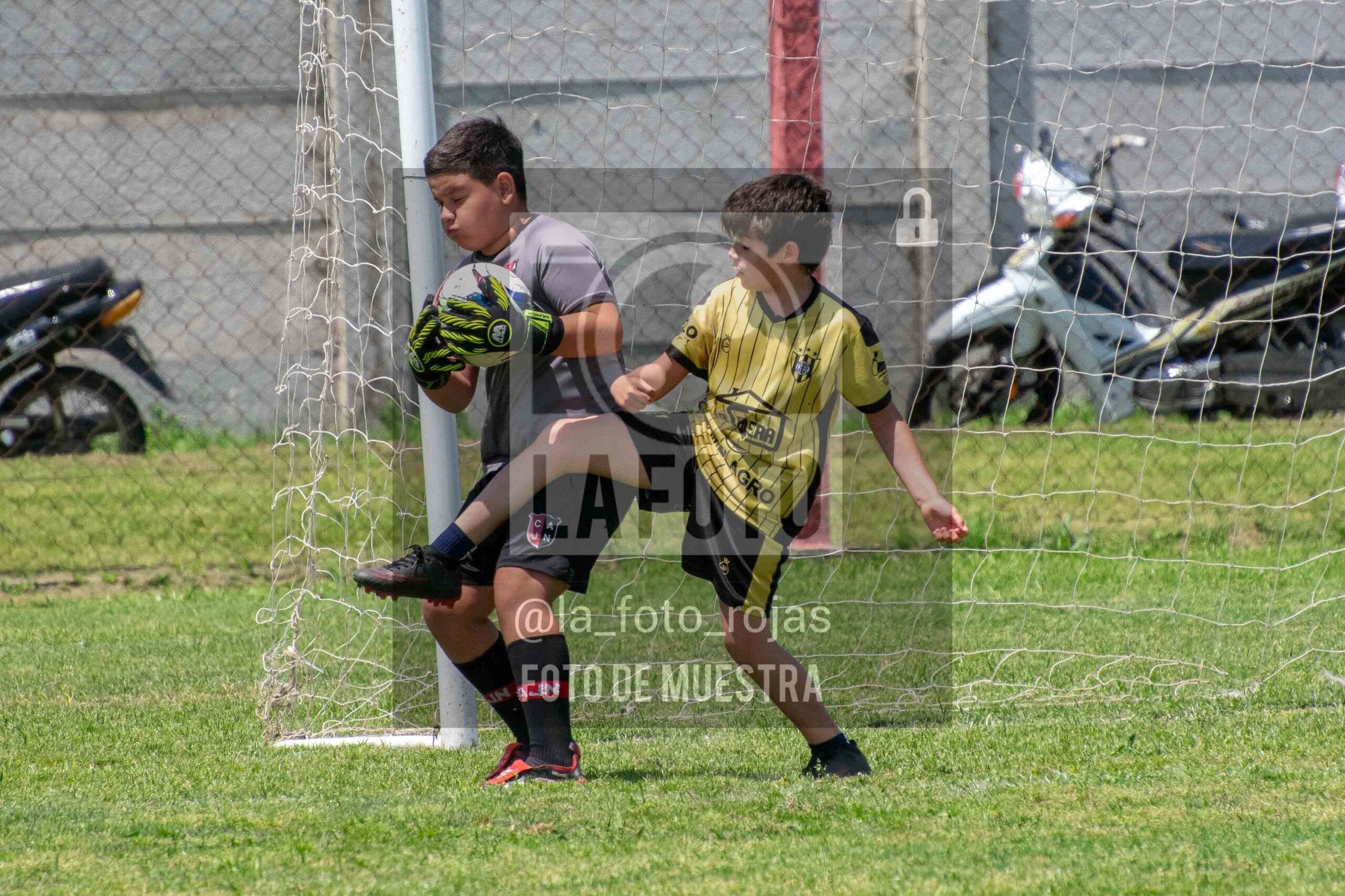 Fotografía 2014-NEW-HURA-44-scaled de NEWBERY - HURACAN / 2014