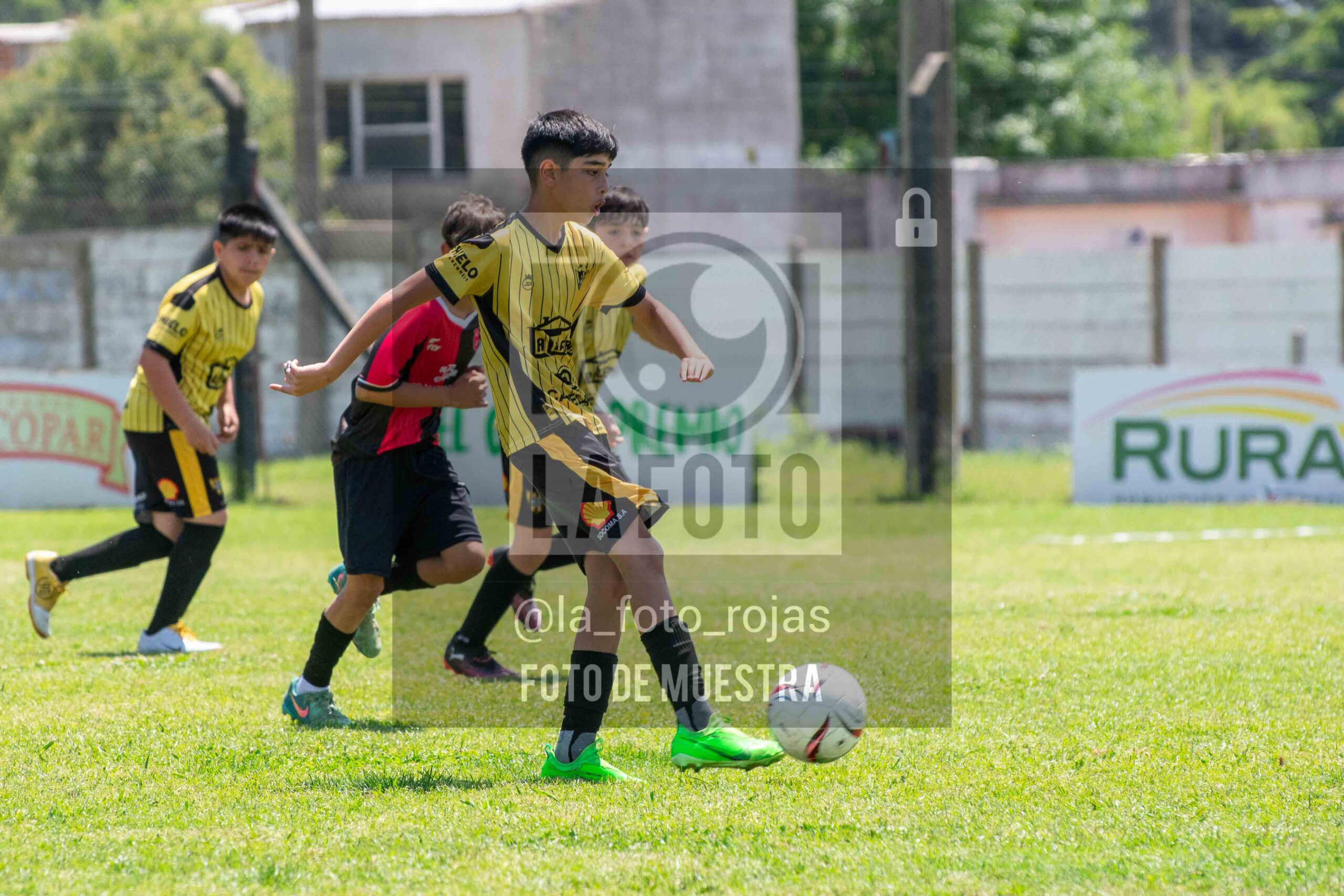 Fotografía 2014-NEW-HURA-7-scaled de NEWBERY - HURACAN / 2014