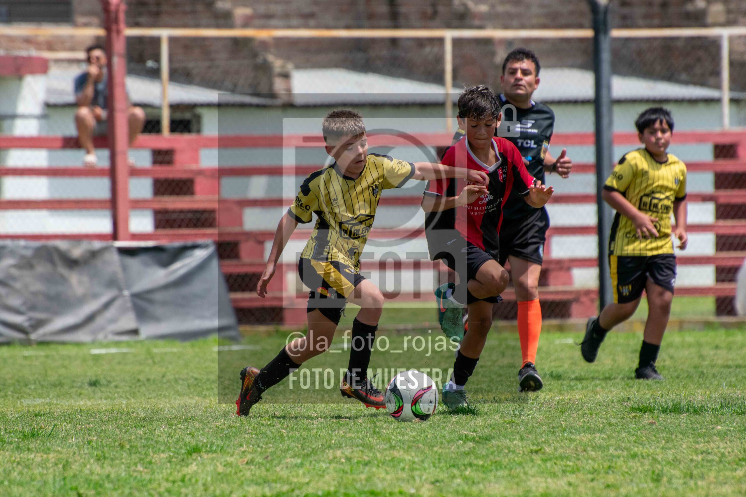 Fotografía 2014-NEW-HURA-99-scaled de NEWBERY - HURACAN / 2014