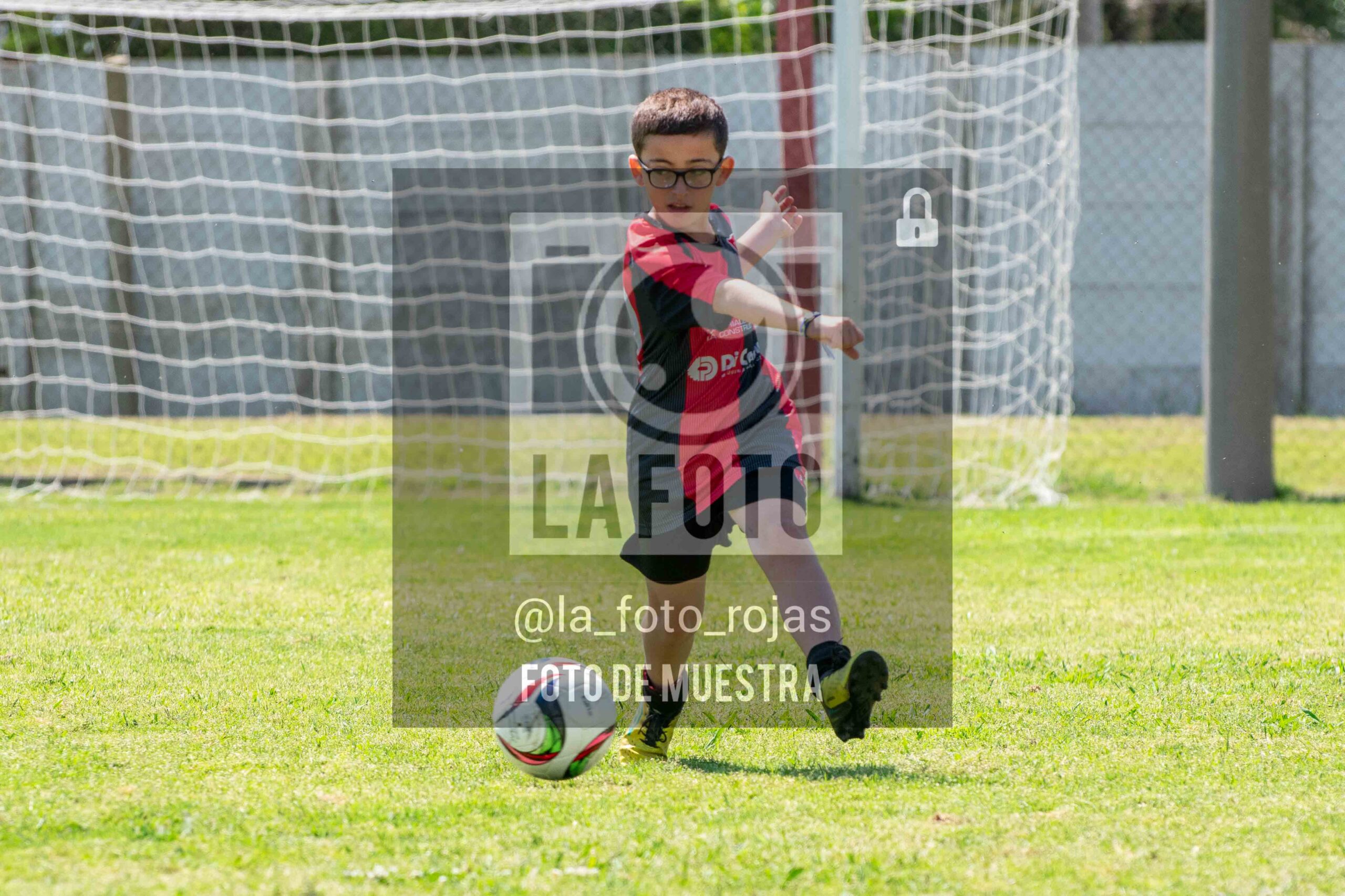 Fotografía 2015-NEW-HURA-20-1-scaled de NEWBERY - HURACAN / 2015