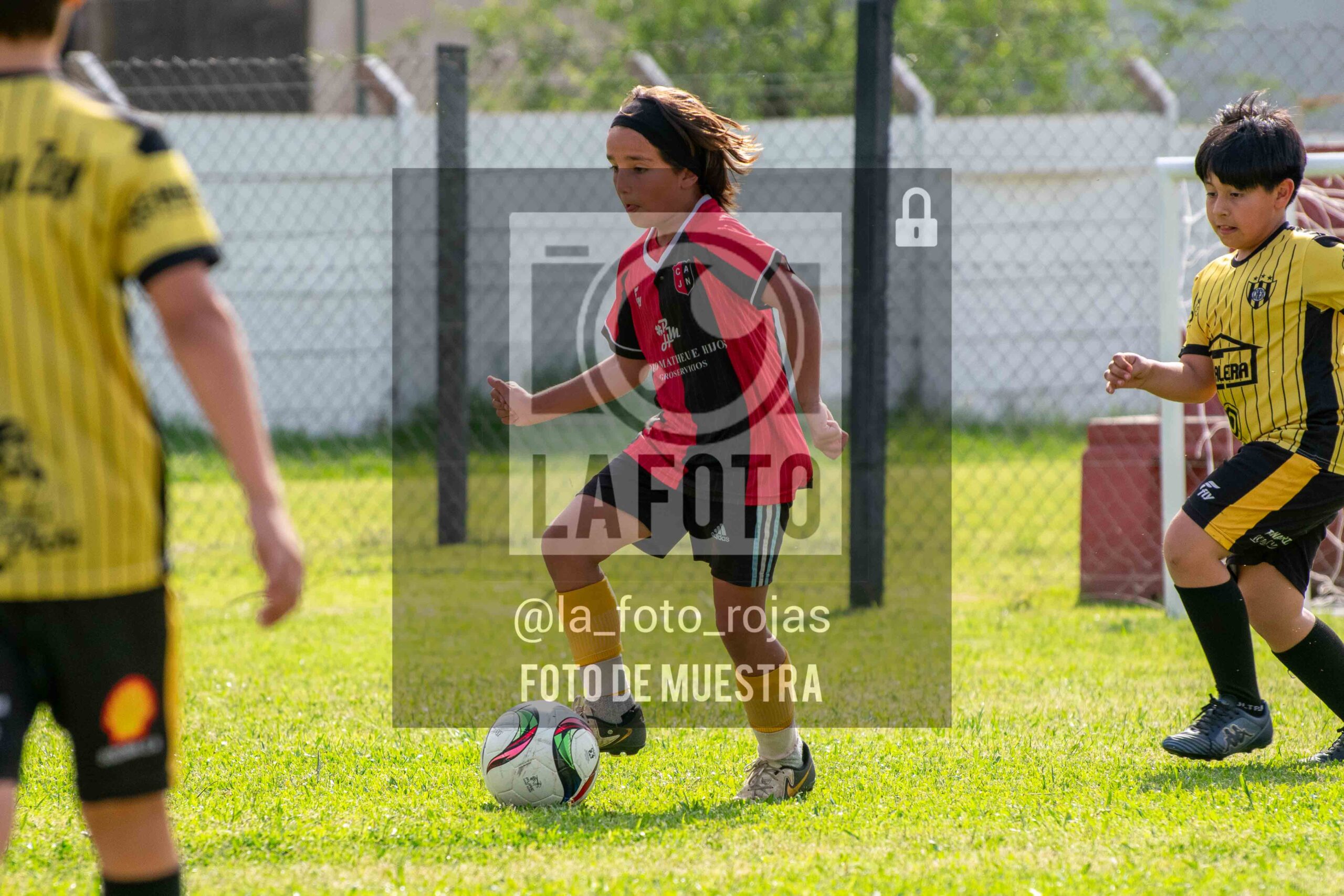 Fotografía 2016-NEW-HURA-51-scaled de NEWBERY - HURACAN / 2016