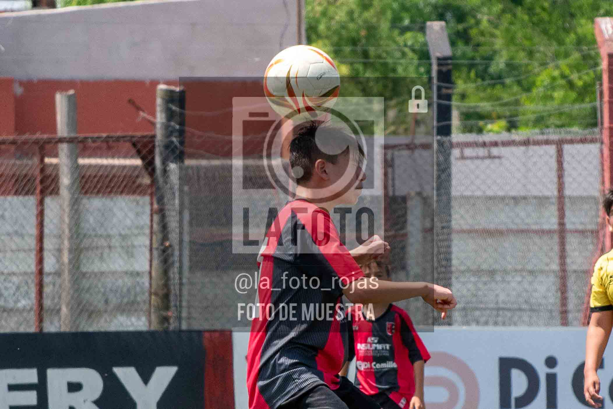 Fotografía SUB12-NEW-HURA-92 de NEWBERY - HURACAN / SUB12