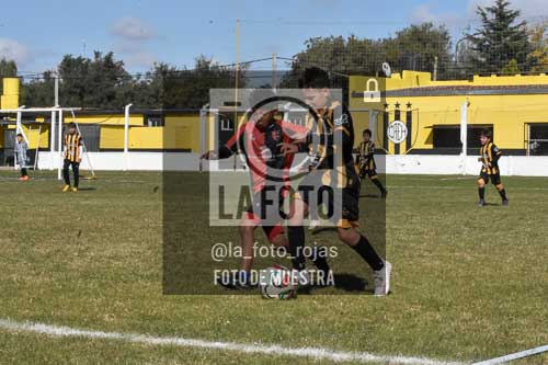Fotografía HN-18-2 de (032) 2026-05-24 Huracan Newbery 2016