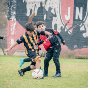 (050) 04-07-2026 NEWBERY HURACAN ESCUELITA 1