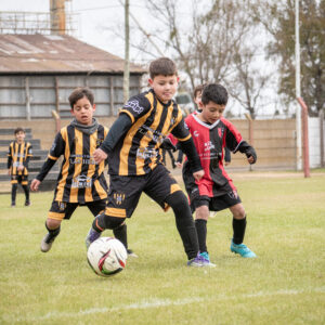 (050) 04-07-2026 NEWBERY HURACAN ESCUELITA 2