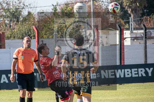 Fotografía ANH-32-3 de (052) 2026-05-09 Newbery Huracan Senior