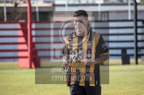 Fotografía ANH-48-2 de (052) 2026-05-09 Newbery Huracan Senior