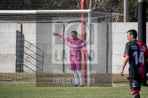 Fotografía ANH-60-1 de (052) 2026-05-09 Newbery Huracan Senior